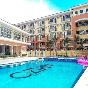 Apartment Huge @ Arezzo Place, Davao